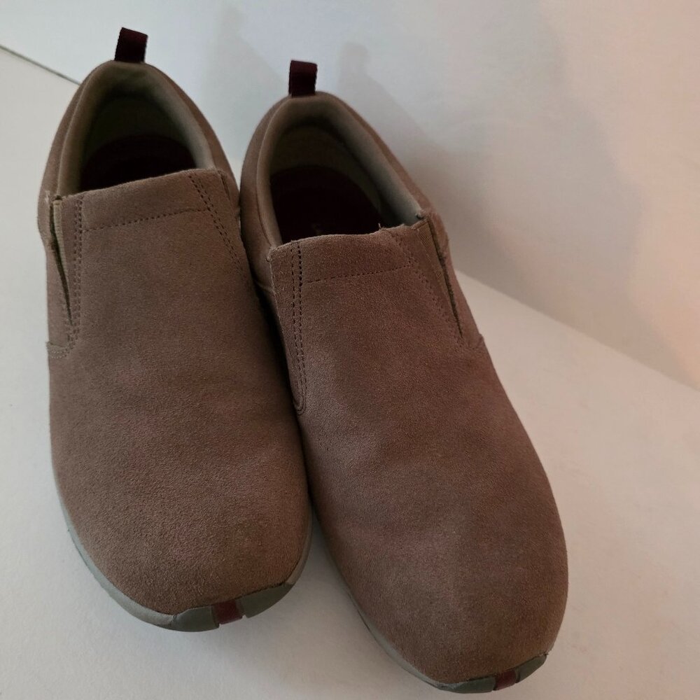 Lands End Women's Classic Slip-On Moccasin Shoes, Size 7B